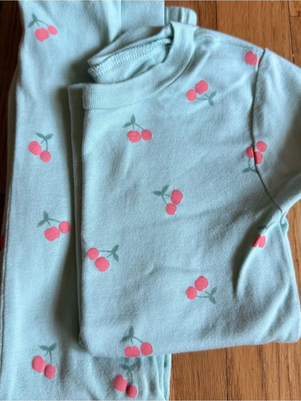 LOT of Kids Short Sleeve Pajama Sets